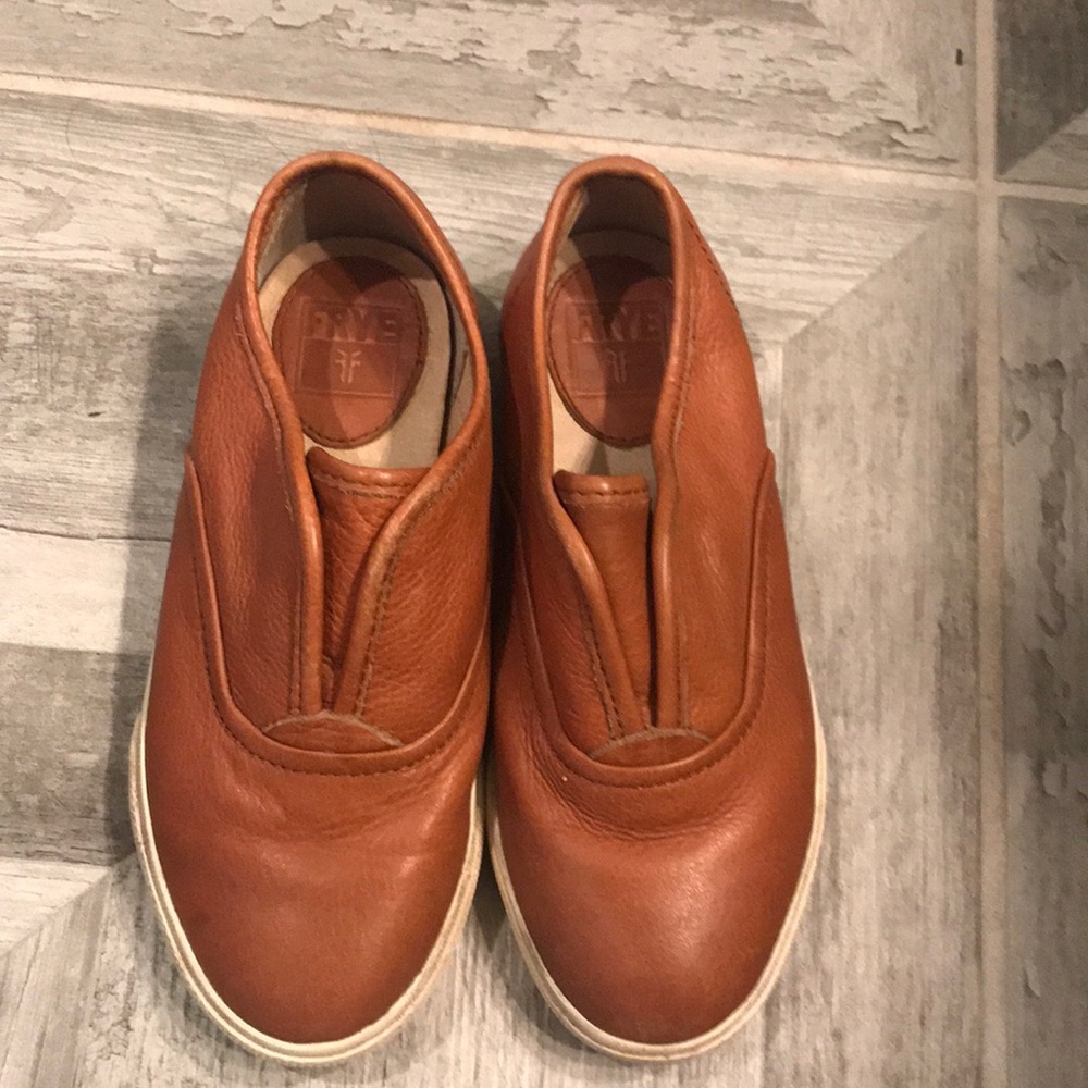Boys Leather Frye shoes